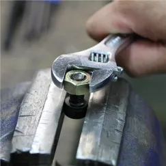 THREAD RESTORING SET - METRIC 15 PC