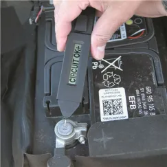 POLARITY CIRCUIT TESTER - DIGITAL