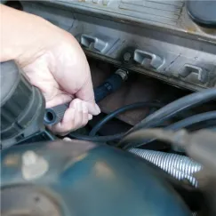 SPARK PLUG STARTER - UNIVERSAL