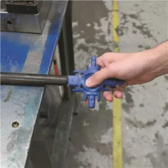DEBURR MASTER TOOL (6 IN 1)