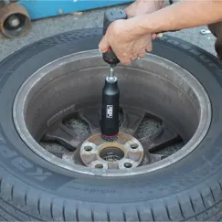 WHEEL HUB CLEANER KIT - 8 PIECE