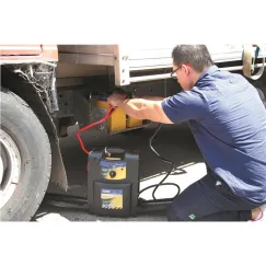 12/ 24V HEAVY DUTY JUMP STARTER