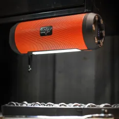 BLUETOOTH SPEAKER/WORK LIGHT - MAGNETIC BASE