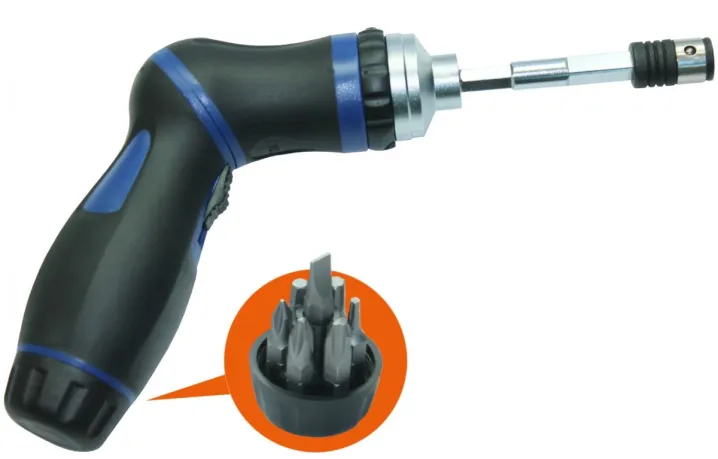 1/4"DR BIT SET & ROTATABLE RATCHET DRIVER - 9PC