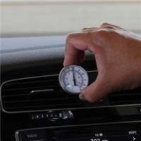 POCKET STYLE THERMOMETER - DUAL SCALE