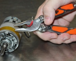 MULTI-FUNCTION TOOL - 13 IN 1 WITH LED FLASHLIGHT